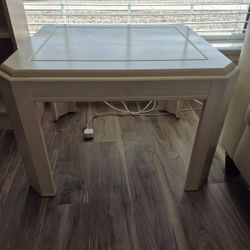 COFFEE/SIDE TABLE 