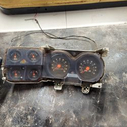 73 To 87 Full-size Chevy Truck Guage Cluster Wirh Factory Tach.150 Dollars 