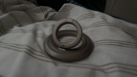 Syncwire ring phone holder