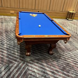 8ft Pool Table
