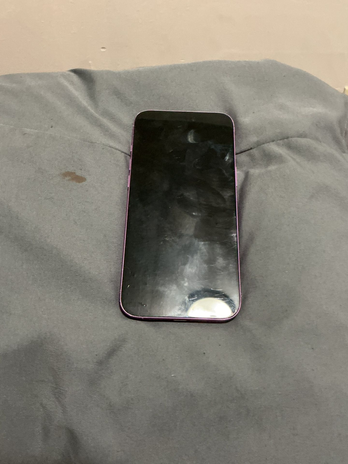 iPhone 16 Plus