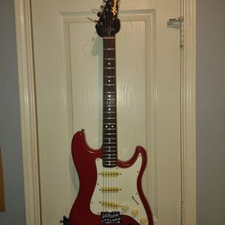 Retro Red HONDO Strat Guitar EXC* Pro fret-level setup Spa perfect