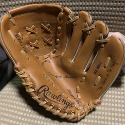 Rawlings 11” RBG155 Dwight Gooden right hand throw baseball glove mitt 