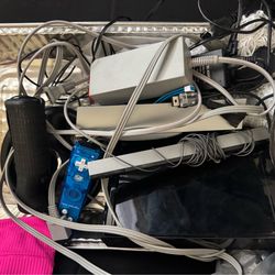 Video games / consoles