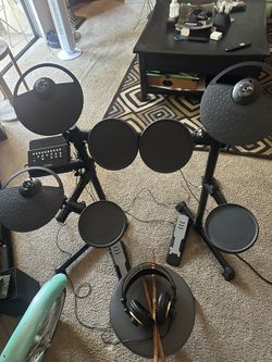 Electric Drum Set Yamaha DTX 400k