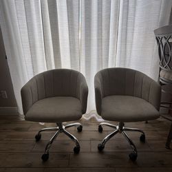 set of chairs 2