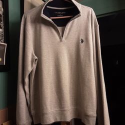 U.S. Polo Assn. Gray Sweatshirt