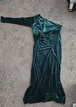 Off One Shoulder Velvet Dress