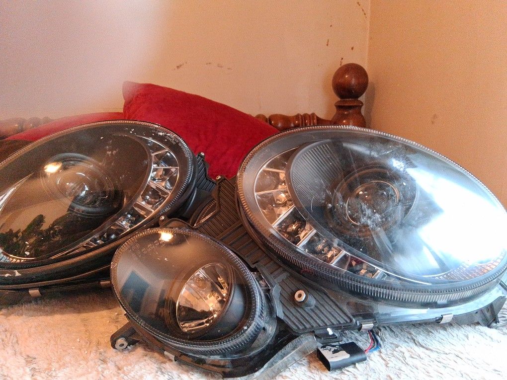 Mercedes Head Light New Set