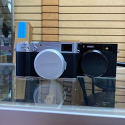 Fujifilm X100VI Black