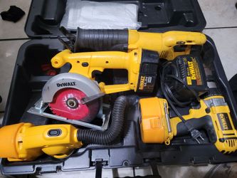 DeWalt 14.4V Cordless Power Tool Combo Kit