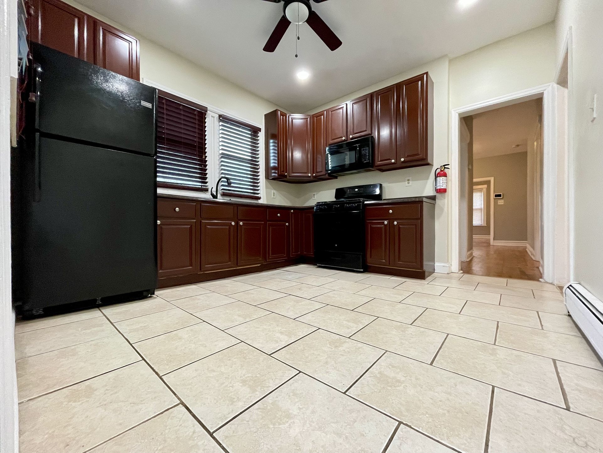 Beautiful 3.5 Bed ( East orange, NJ ) Renovated & clean