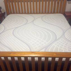 King Size Bed Frame With Novaform Mattress