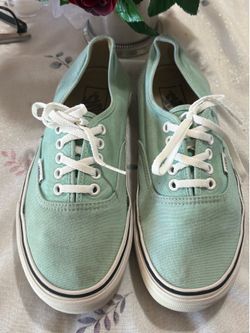 VANS Unisex Green Canvas Low Top Lace-Up Sneaker Athletic Solid