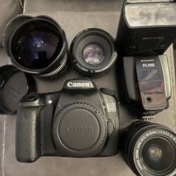 Canon 70D With 3 Lenses and Flash