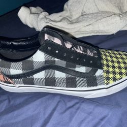 Men Vans Size 8.5 Brand New