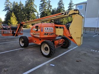 JLG 660SJ (65' Boom Lift)