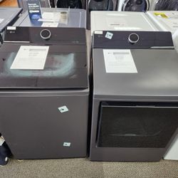 LG Washer 5.5 Cu.ft And Dryer   7.3 Cu Ft Set