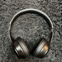 Beats Solo 4 Headphones 