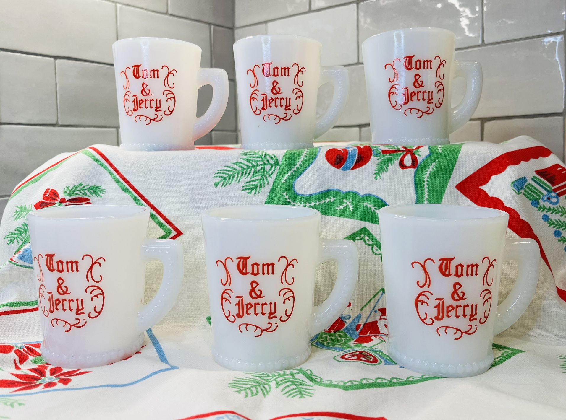 Vintage McKee Tom & Jerry Milk Glass Holiday Mugs