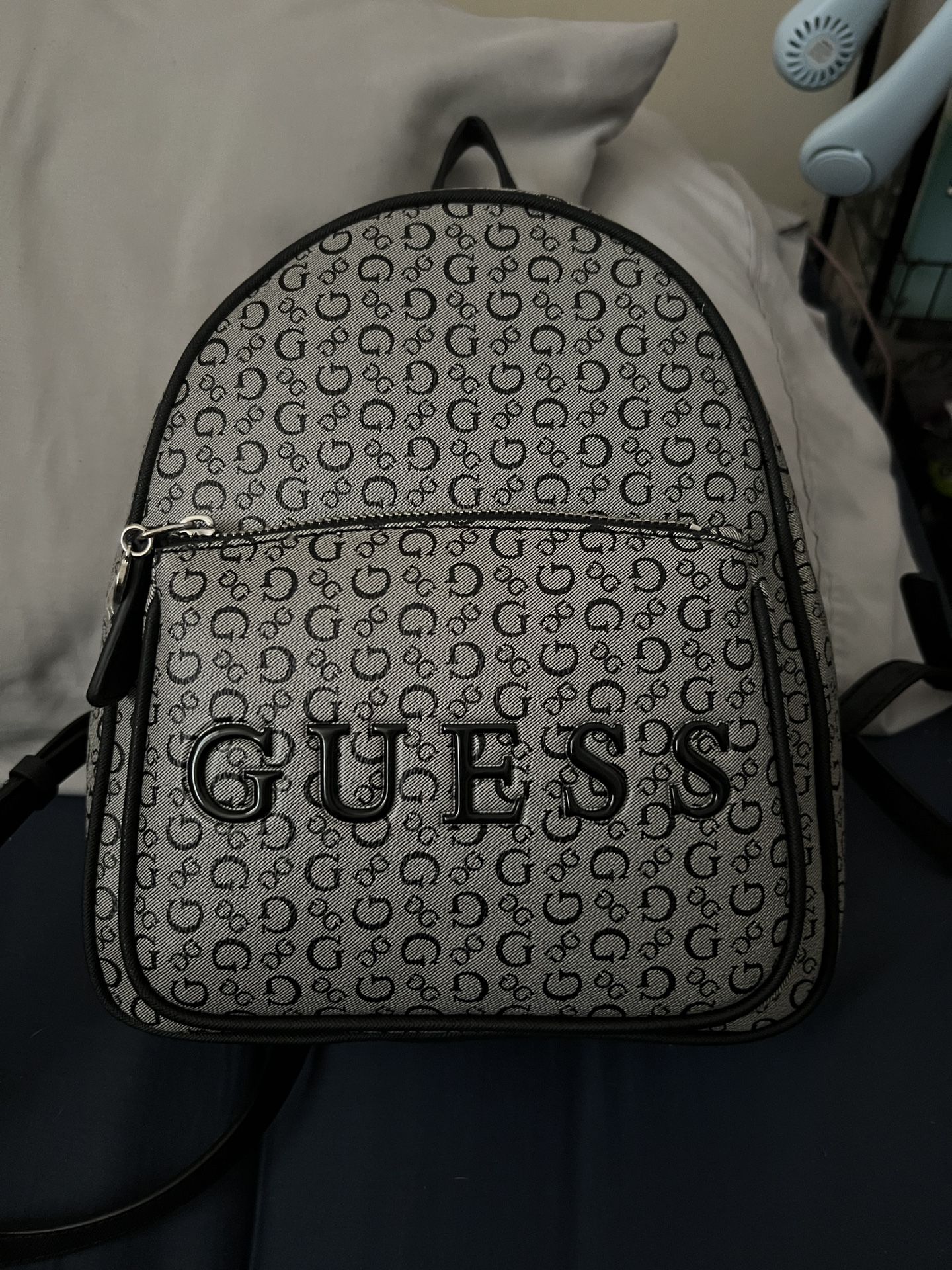 Guess Back Pack