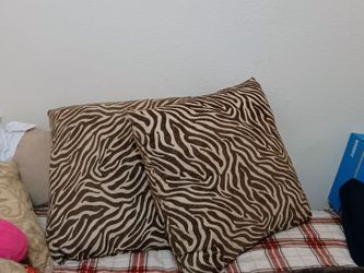 High Quality Decorative Pillows