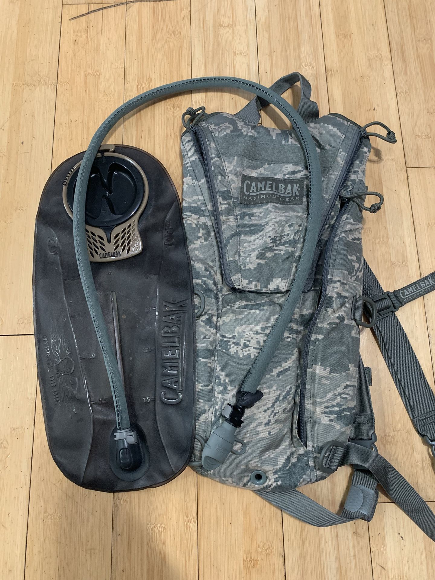 CAMELBAK Hydration Thermoback3L Dessert Camo Maximum Gear Cordura Backpack $50