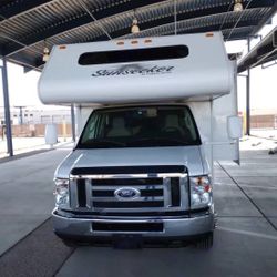 32 ft forest sunsleeker bunk bed - $42000 (Chandler)