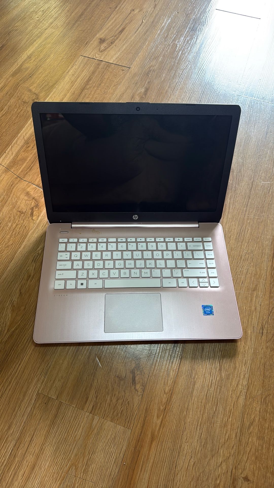 Hp 14 inch stream laptop 