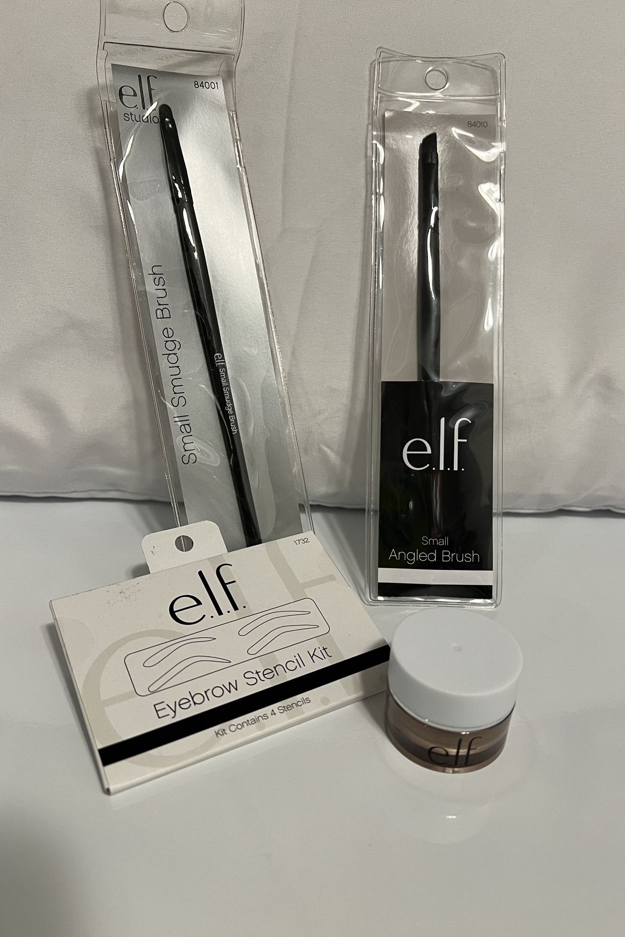 Elf Make Up Combo ( Brush, Eyeshadow Duo, Stencils)