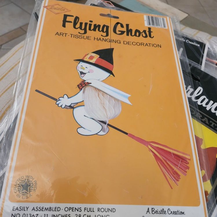 Vintage Halloween Beistle Cardboard Ghost Flying Decoration Can Ship Have Pay Pal 