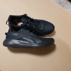 Sneakers Reebok in good Condition,  size 11.