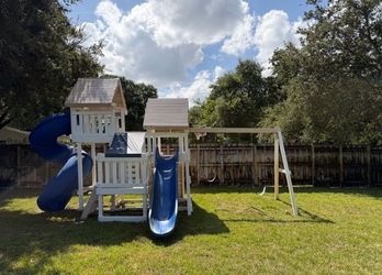 Swing set