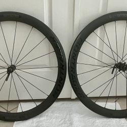Bontrager Aeolus 5 Road 700c Carbon Fiber Wheelset - Brand New -Great Price