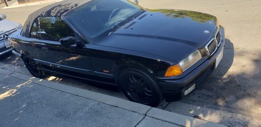 BMW 328i