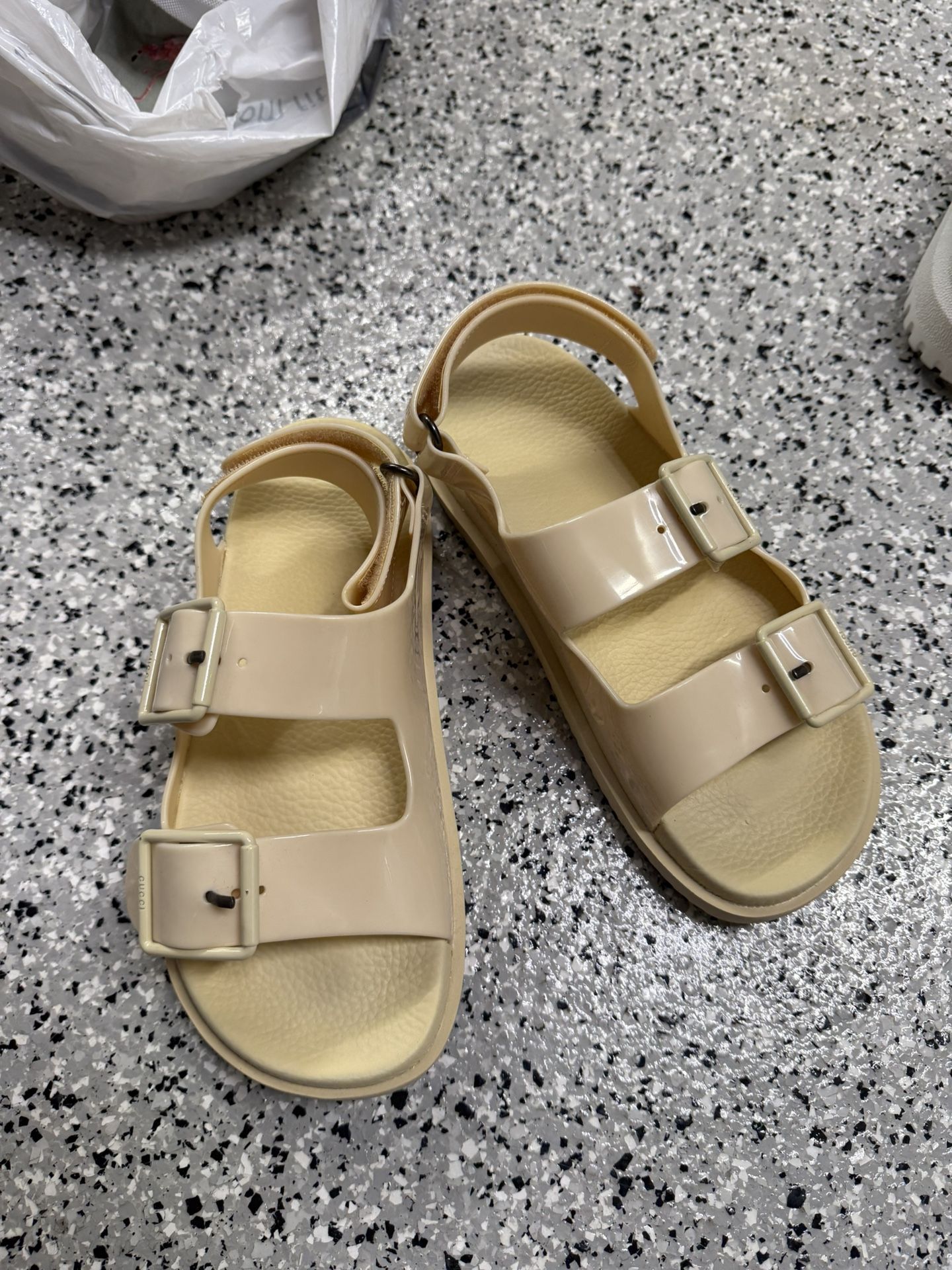 Gucci Sandals Women Size 38
