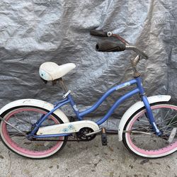 Huffy Beach cruiser Bicycle / Bicicleta de Playa