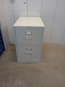 Metal file cabinet $ 70 no key