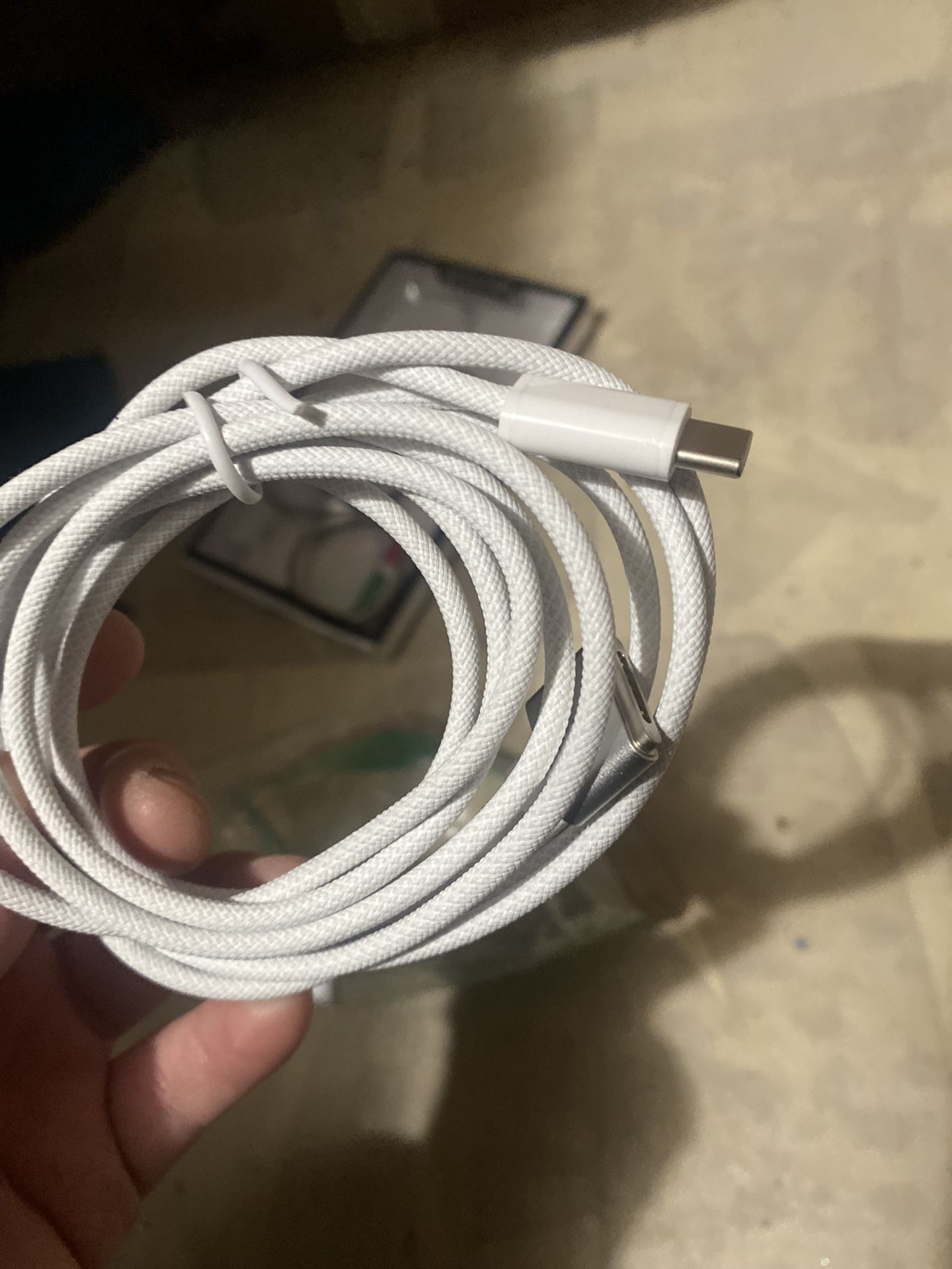 USB-C to MagSafe 3 Cable