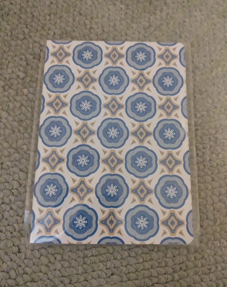 BRAND NEW IN PACKAGE MICHAEL'S LINED PAPER 'OUT OF THE BLUE' MINI JOURNAL SET - 2 PACK