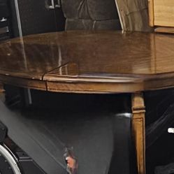 Dining Room Table & Hutch - Solid Wood - Expandable