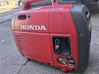 Honda EU2200i Companion 2200W Inverter Generator – Clean & Ready