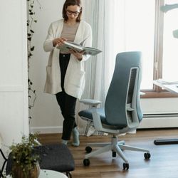 Haworth Fern Office Chair (Like New)