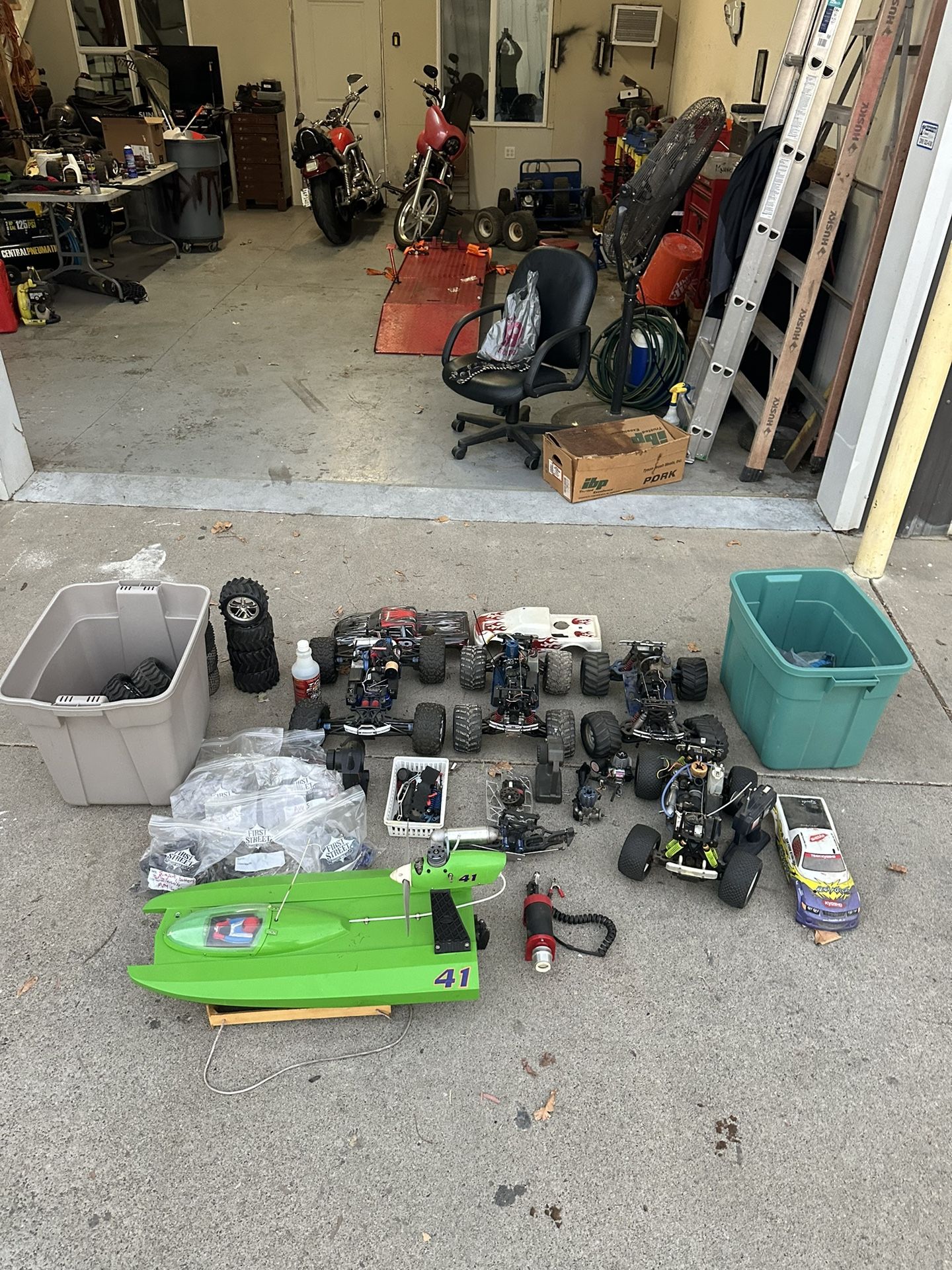 RC Nitro Traxxes
