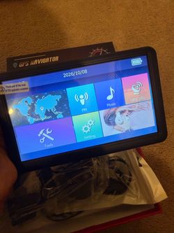 Portable GPS for truck driver Navigator with Touchscreen Display