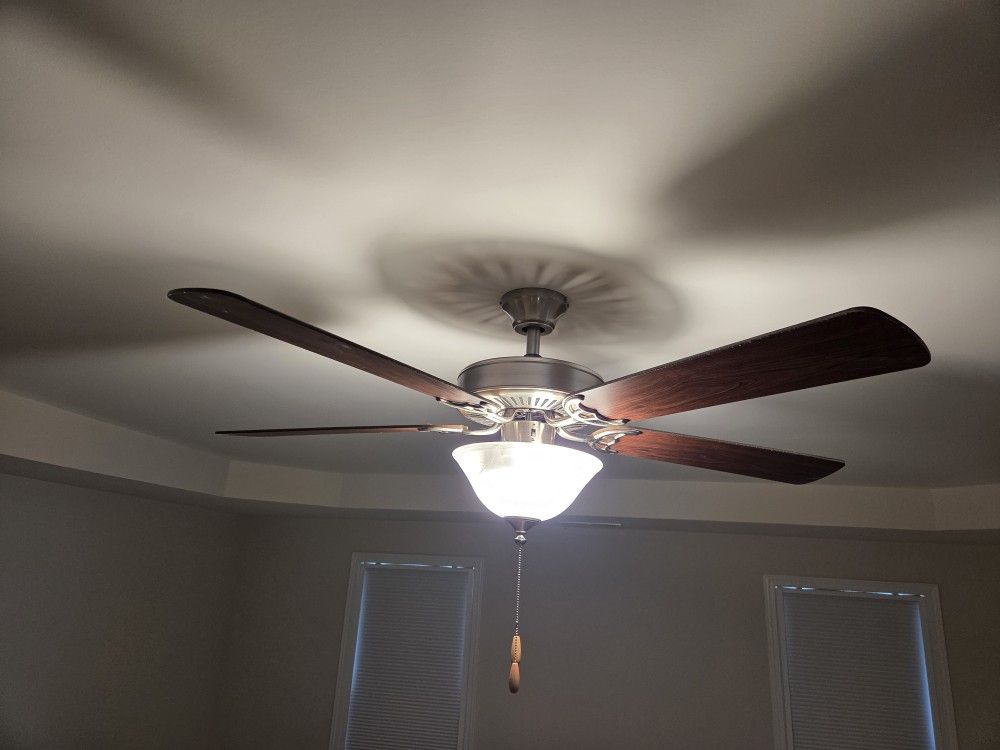 52" Ceiling Fan with Light like new