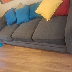 Couch  🛋 