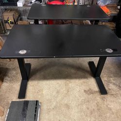 Autonomous Sit Stand Desk