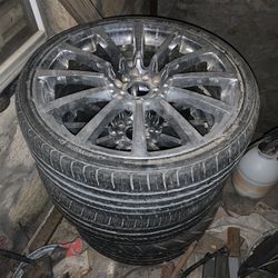 20 In Universal Rims trade for 2 mountain bikes