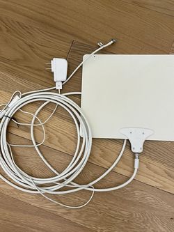 Mohu Leaf 50 Aetna Free TV Channels